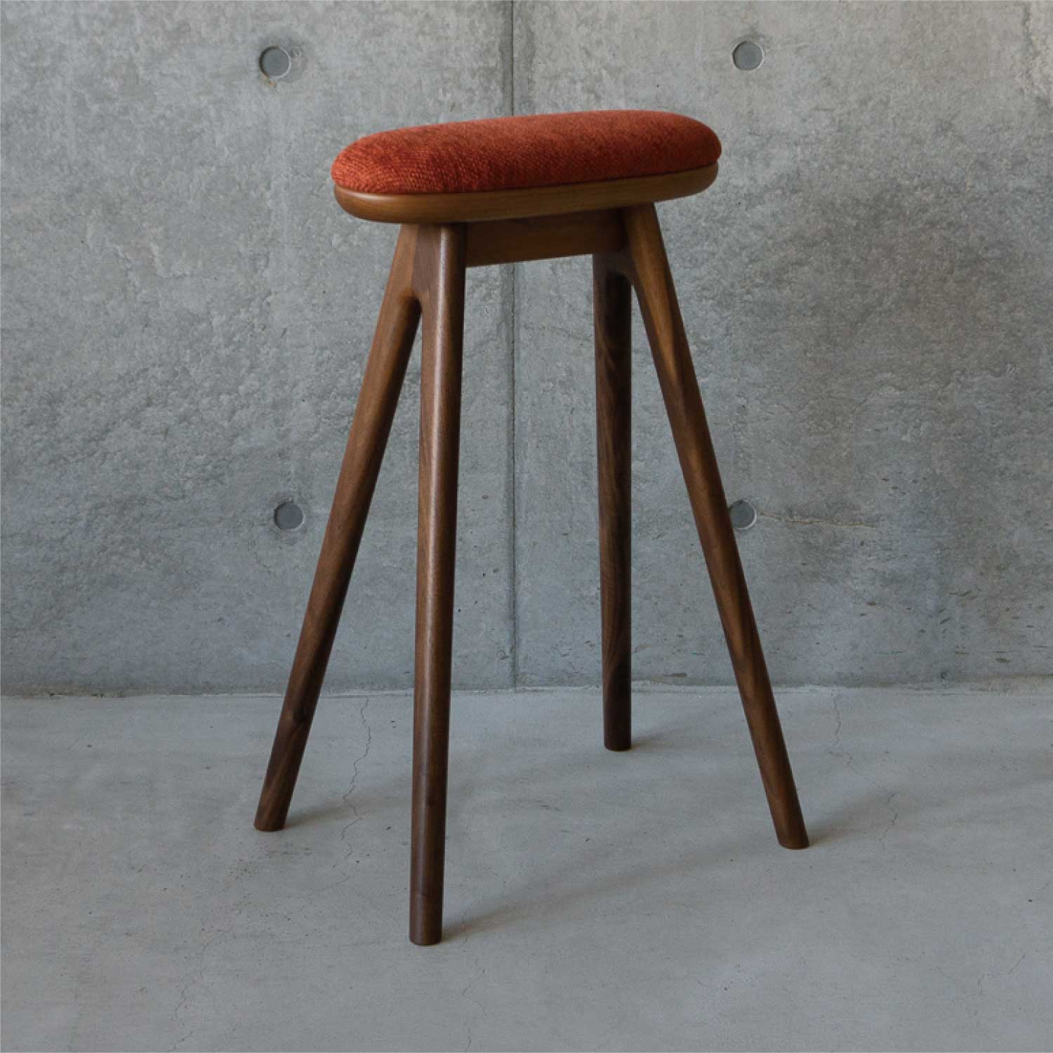 friendly!! coupé kitchen stool