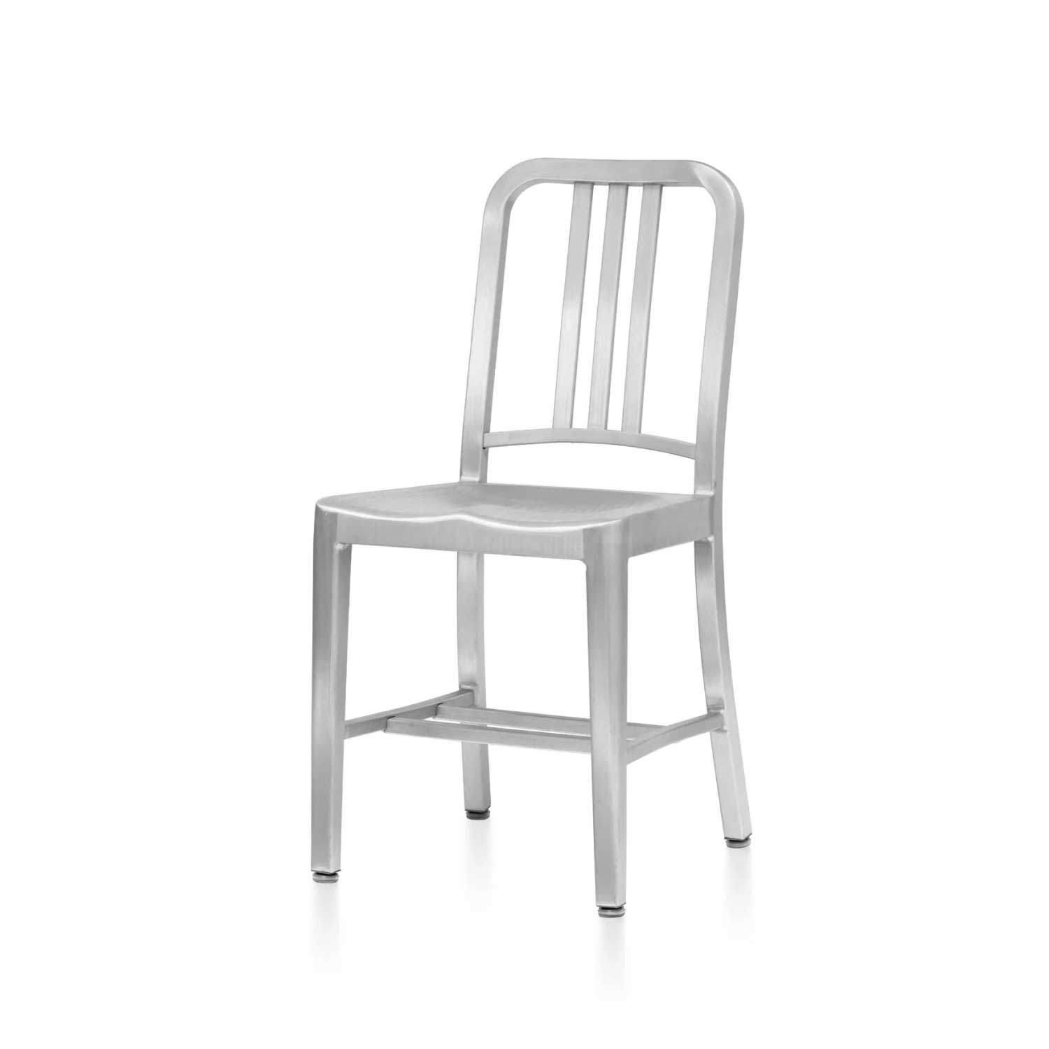 NAVY CHAIR