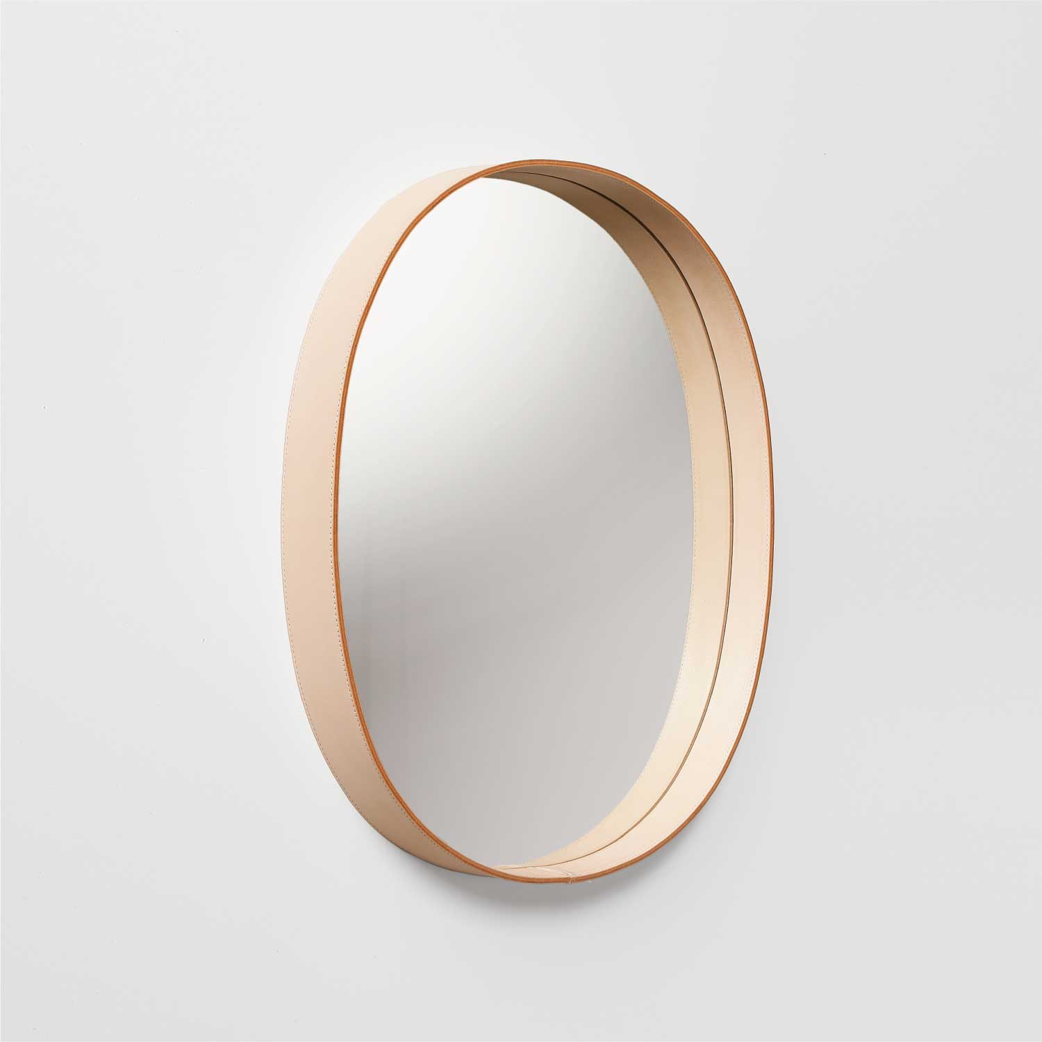 OVAL MIRROR